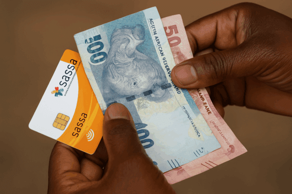 What R350 Grant Recipients Teach Us About Micro-Economies and Informal Trade in South Africa R350 Grant